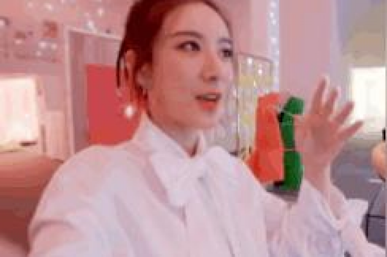 抖音粉丝增长服务全天候在线(提供24小时抖音粉丝增长服务)。