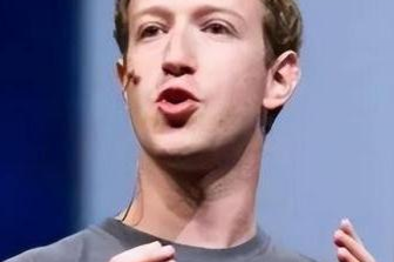 微信拼多多助力群，揭示助力活动的本质及其对2024年电商趋势的影响。