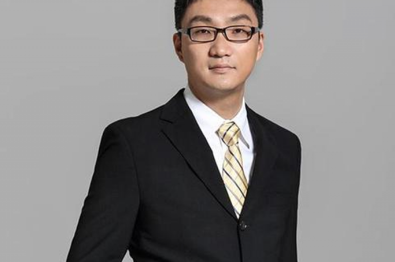 多多互助app的提现功能，与拼多多砍价软件的使用体验，共同构成了用户参与互动活动的双重便利。