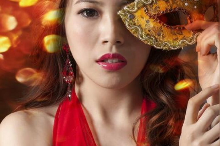 拼多多的互助群组，是用户们互帮互助、共同享受优惠的温馨社区。