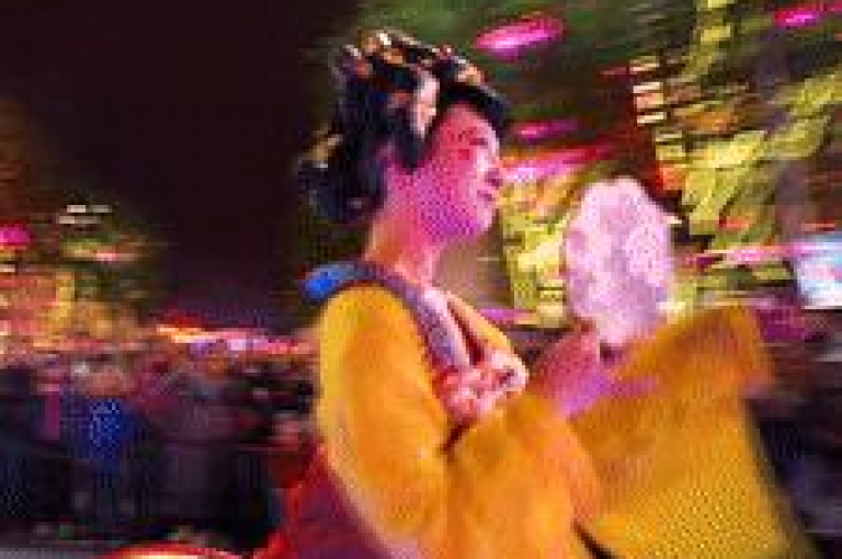 抖音免费播放量平台是指一种在线服务，允许用户在不支付费用的情况下，增加其抖音视频的观看次数。