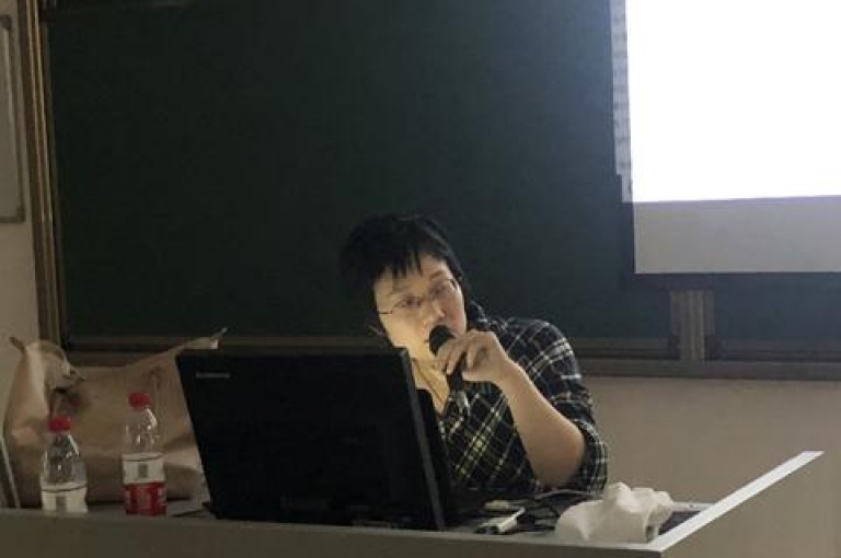 探索云端购物新体验，抖音助力流量飙升 - QQ空间访客激增秘籍 - Instagram营销服务一键启动。