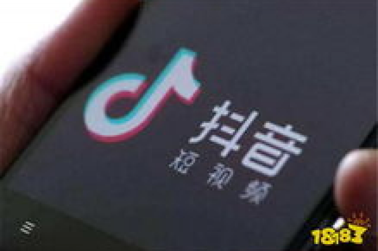 在抖音平台上，用户可以通过特定的服务渠道来购买500个点赞量，以提升视频的曝光度和受欢迎程度。
