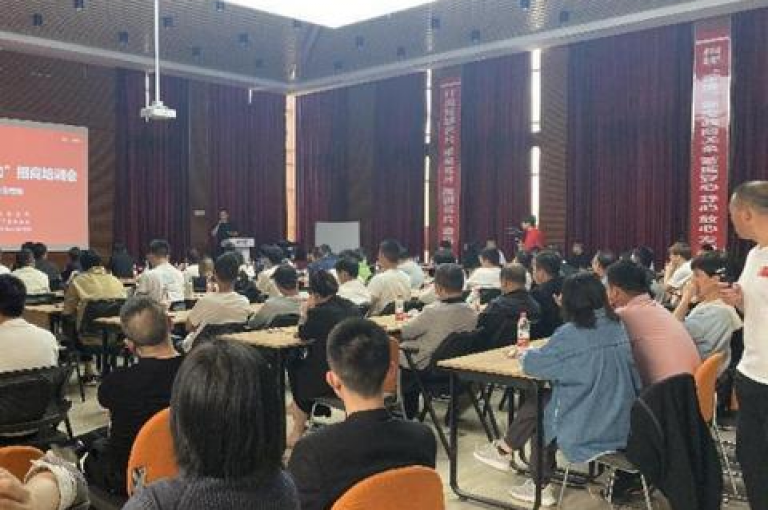 拼多多助力群公告撰写指南，{拼多多互助平台}