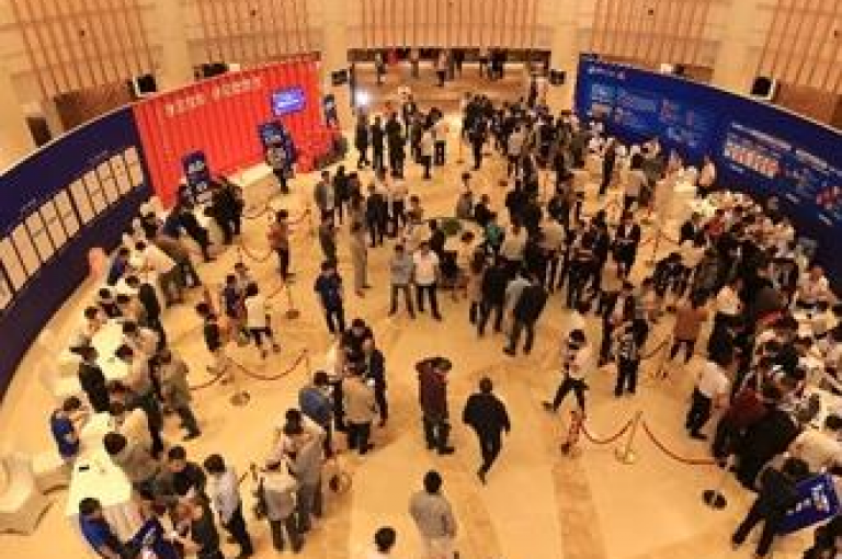 全天候营业的订购系统（24小时下单平台确保您随时享受高效服务）